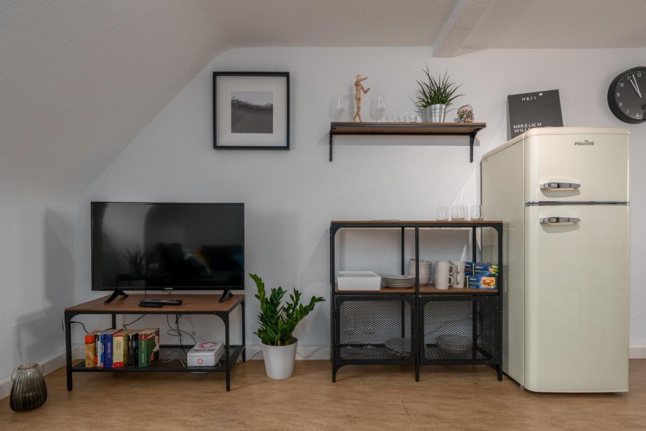 Gemütliches Apartment für 3 mit Netflix und 4K TV Kassel Exterior foto